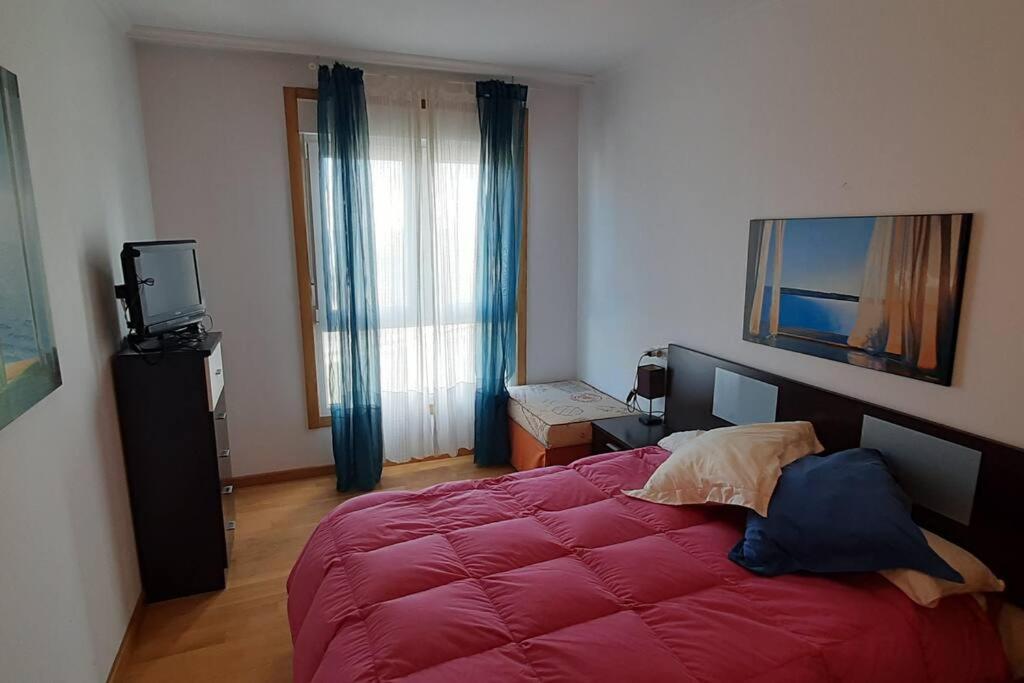 Apartamento 1ª Linea Con Vistas A La Playa Apartment San Ciprian  Ngoại thất bức ảnh