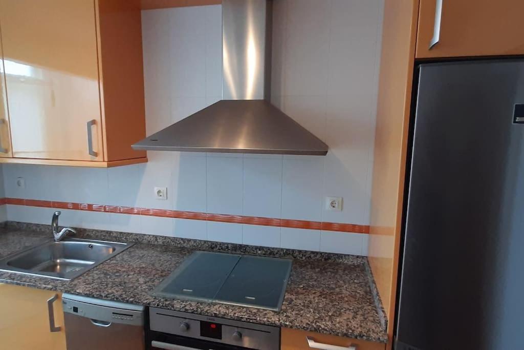 Apartamento 1ª Linea Con Vistas A La Playa Apartment San Ciprian  Ngoại thất bức ảnh